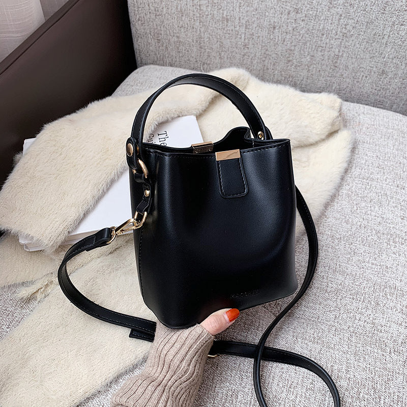 Simple One-Shoulder Bucket Handbag