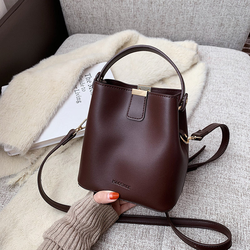 Simple One-Shoulder Bucket Handbag