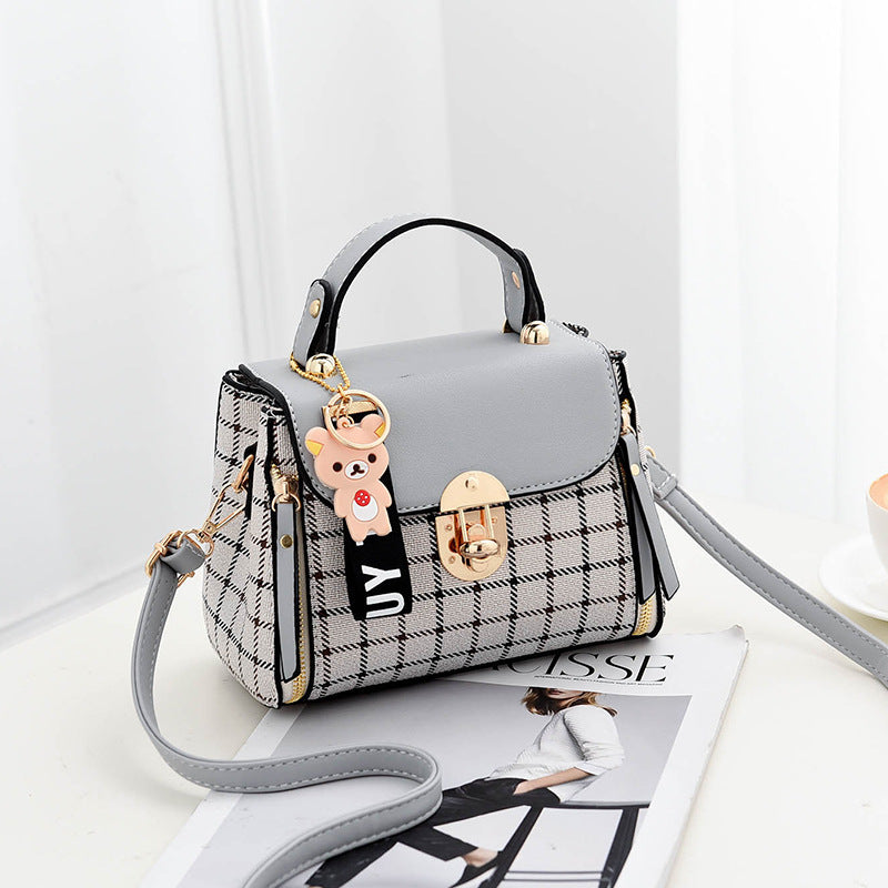Fashion lady shoulder bag